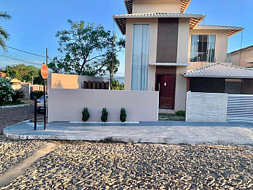 Casa em Condom�nio � Venda